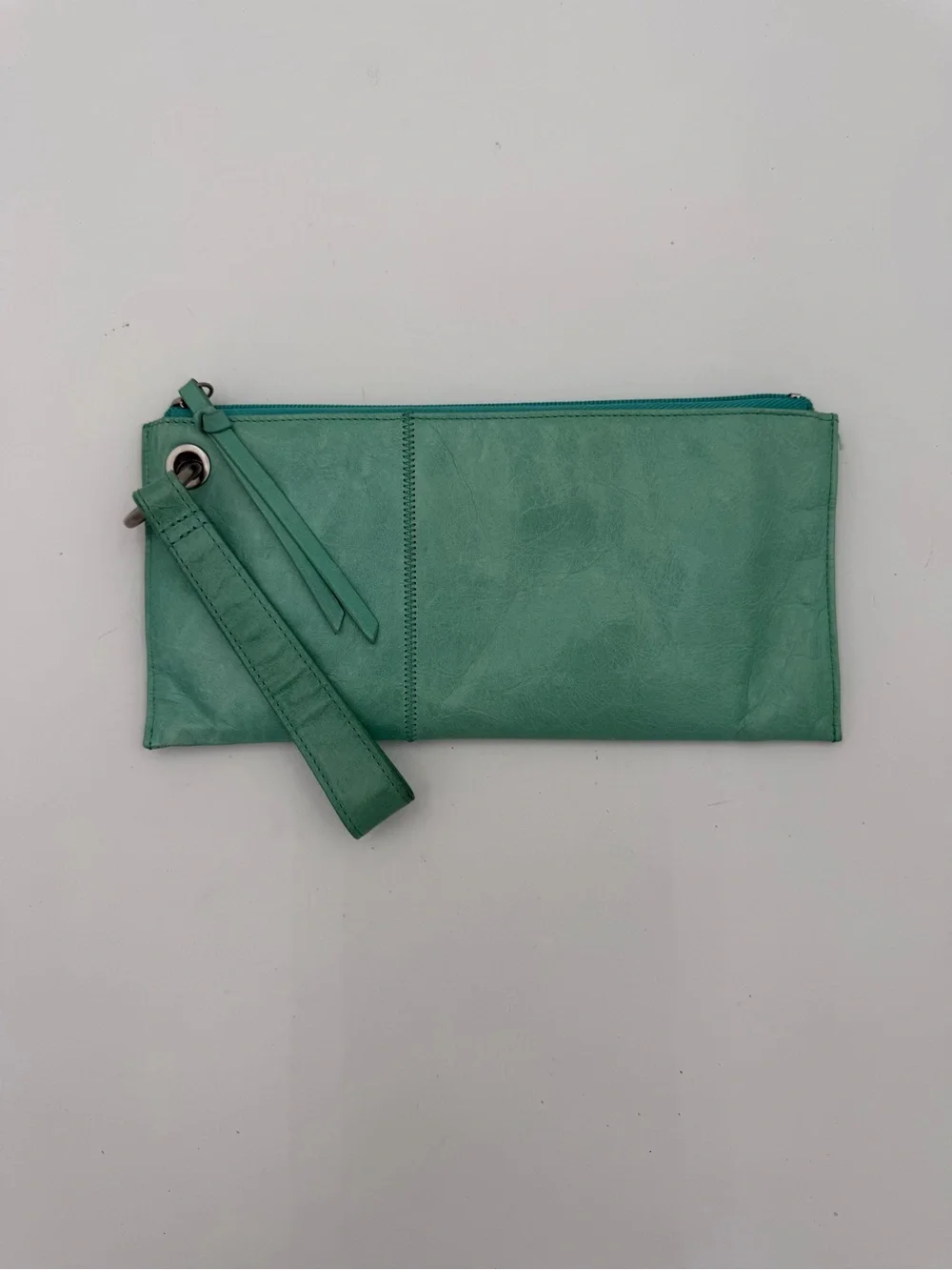 HOBO The Original Vintage Turquoise Leather Wristlet Clutch Geometric Lining